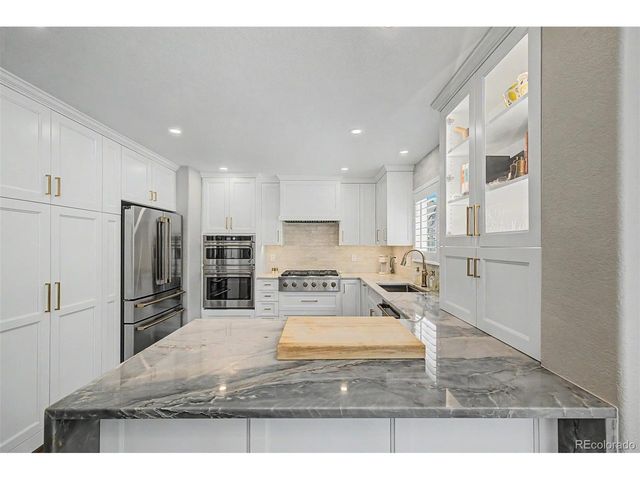 10246 Spotted Owl Ave, Highlands Ranch, CO 80129