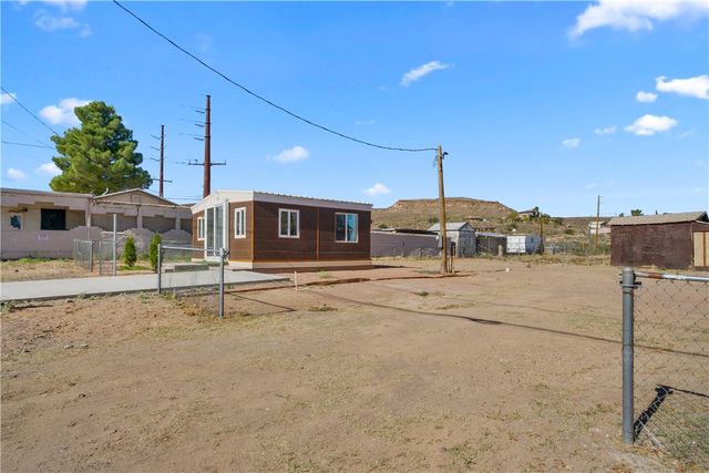419 E Beverly Avenue, Kingman, AZ 86409