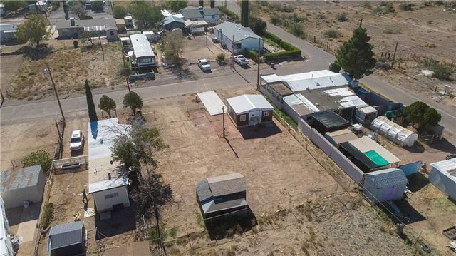 419 E Beverly Avenue, Kingman, AZ 86409