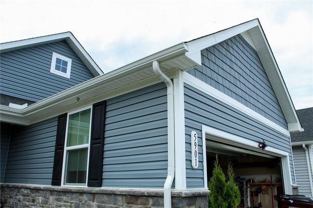 5901 Cresting Drive, Middletown, OH 45005