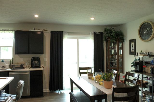 5901 Cresting Drive, Middletown, OH 45005