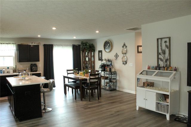 5901 Cresting Drive, Middletown, OH 45005
