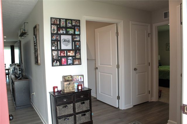 5901 Cresting Drive, Middletown, OH 45005