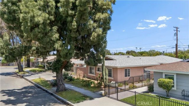 1236 N Dresden, Anaheim, CA 92801