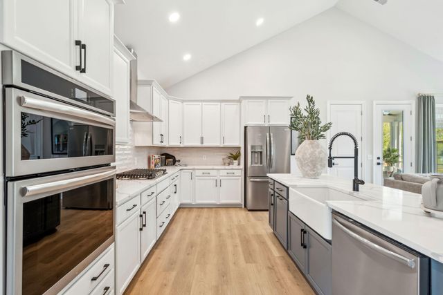 6 Cantona Drive, Summerville, SC 29483