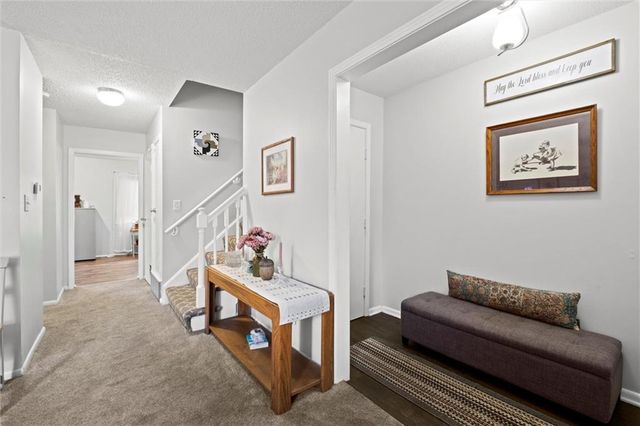 9569 Outlook Drive, Overland Park, KS 66207