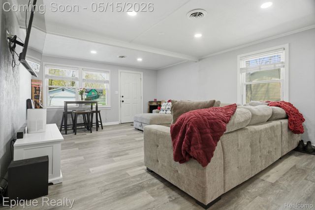 720 Washington Street, Algonac, MI 48001