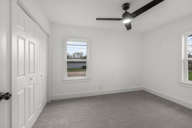 3744 S Hughes Avenue, Fort Worth, TX 76119