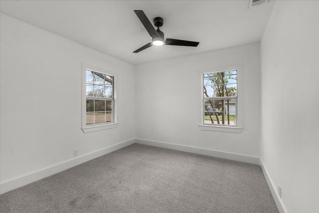 3744 S Hughes Avenue, Fort Worth, TX 76119