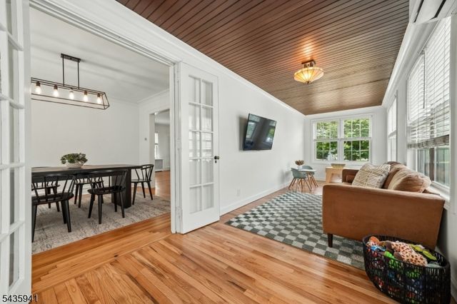 14 Evergreen Pl, Maplewood Twp., NJ 07040