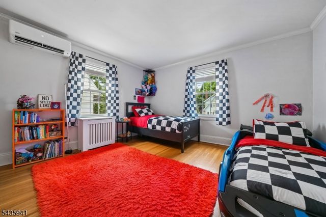 14 Evergreen Pl, Maplewood Twp., NJ 07040