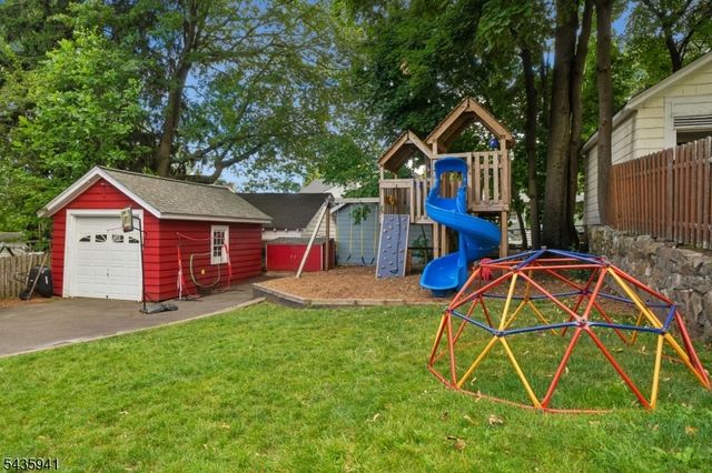 14 Evergreen Pl, Maplewood Twp., NJ 07040