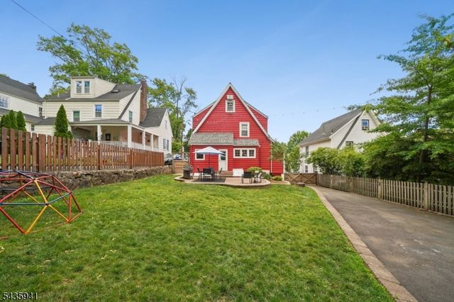 14 Evergreen Pl, Maplewood Twp., NJ 07040