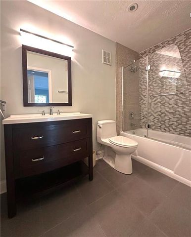4612 Vinings Central Run SE 133, Atlanta, GA 30339