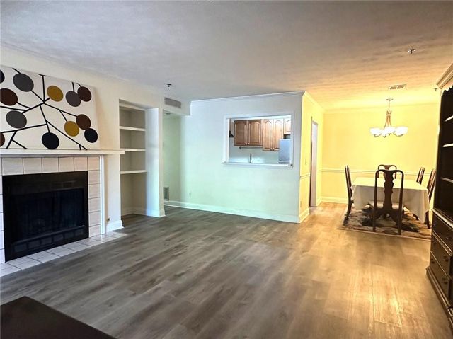 4612 Vinings Central Run SE 133, Atlanta, GA 30339