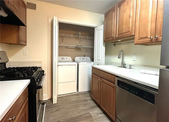 4612 Vinings Central Run SE 133, Atlanta, GA 30339
