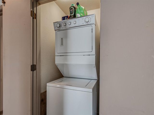 2610 Featherstone Road, Oklahoma City, OK 73120