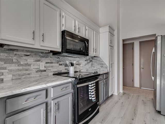 2610 Featherstone Road, Oklahoma City, OK 73120