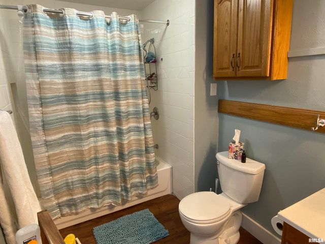 312 N 2ND Avenue, Canton, IL 61520