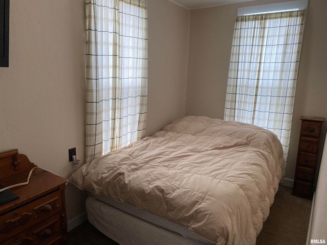 312 N 2ND Avenue, Canton, IL 61520