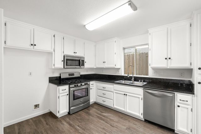 5404 Casa Grande Ave, Rocklin, CA 95677