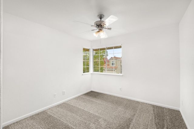 5404 Casa Grande Ave, Rocklin, CA 95677