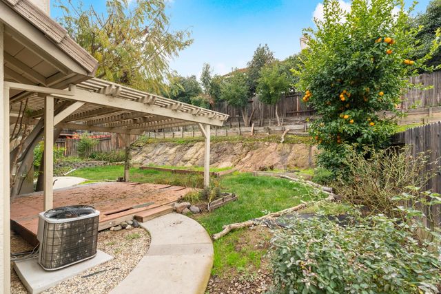 5404 Casa Grande Ave, Rocklin, CA 95677