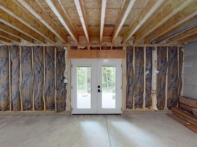783 Crestrose Drive, Howard, OH 43028