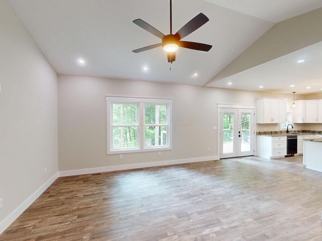 783 Crestrose Drive, Howard, OH 43028