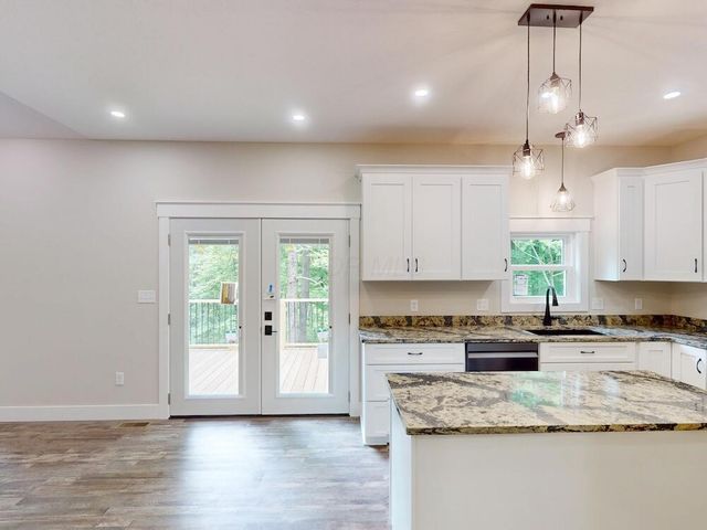 783 Crestrose Drive, Howard, OH 43028
