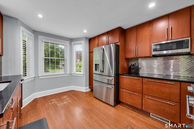 106 County Street, Norwalk, CT 06851