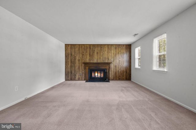 2422 IVYWOOD RD, Reston, VA 20191