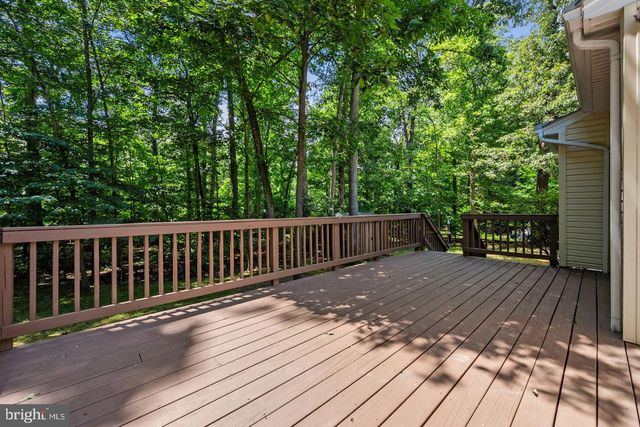 2422 IVYWOOD RD, Reston, VA 20191