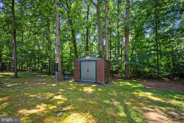 2422 IVYWOOD RD, Reston, VA 20191