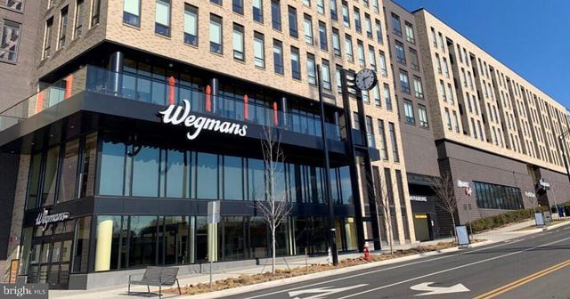 2422 IVYWOOD RD, Reston, VA 20191
