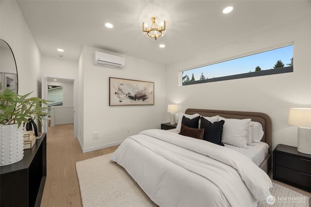 8403 NE 137th Street, Kirkland, WA 98034