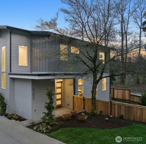 8403 NE 137th Street, Kirkland, WA 98034