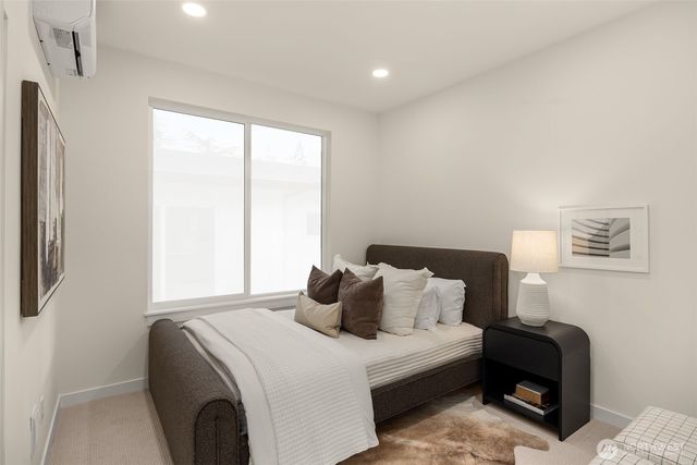 8403 NE 137th Street, Kirkland, WA 98034