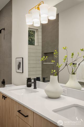 8403 NE 137th Street, Kirkland, WA 98034