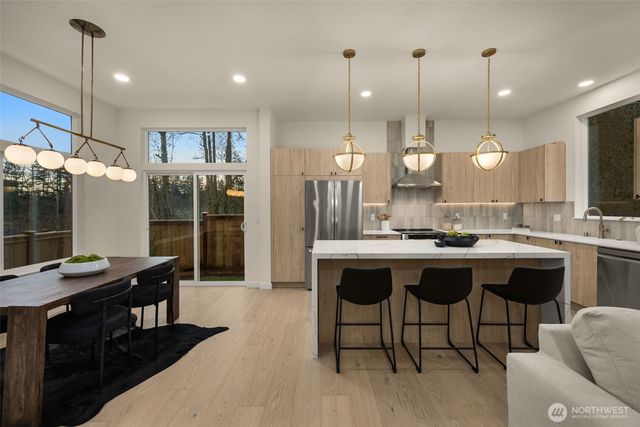 8403 NE 137th Street, Kirkland, WA 98034