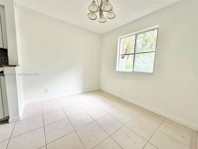9755 Westview Drive 1217, Coral Springs, FL 33076