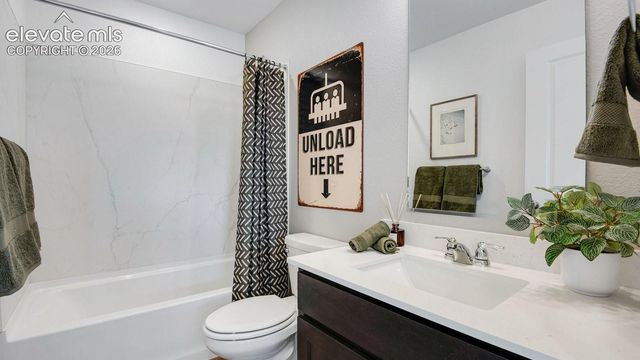 3662 Glenna Place, Colorado Springs, CO 80907