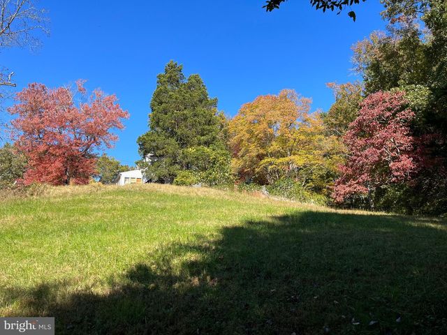 1816 RICHMOND HWY, Stafford, VA 22554