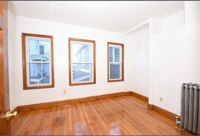 7 Gayland 2, Boston, MA 02125