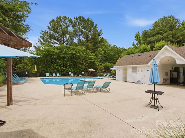 15477 Asterwind Court, Charlotte, NC 28277