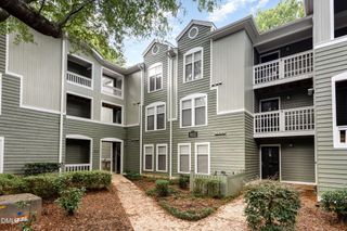 1011 Nicholwood Drive 301, Raleigh, NC 27605