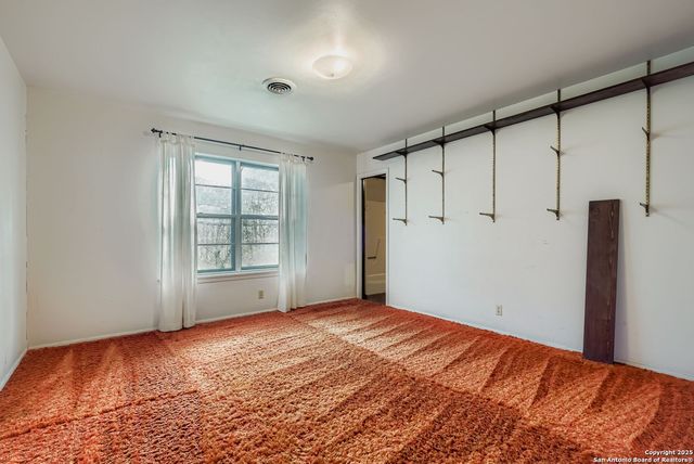 742 Winfield, Windcrest, TX 78239