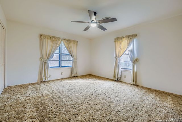 742 Winfield, Windcrest, TX 78239