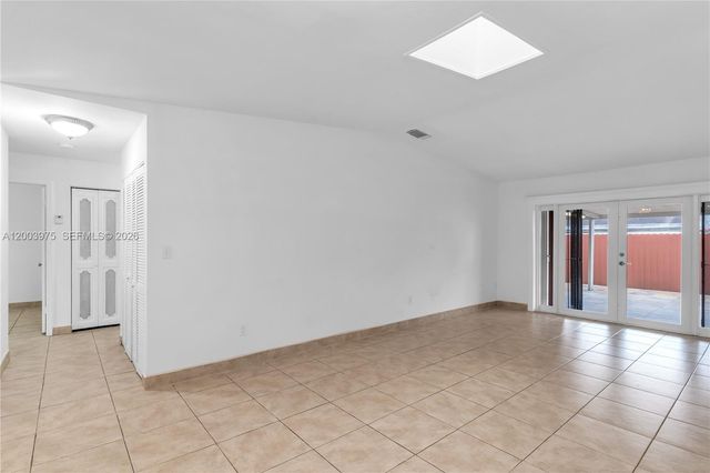 5655 SW 139th Pl, Miami, FL 33183