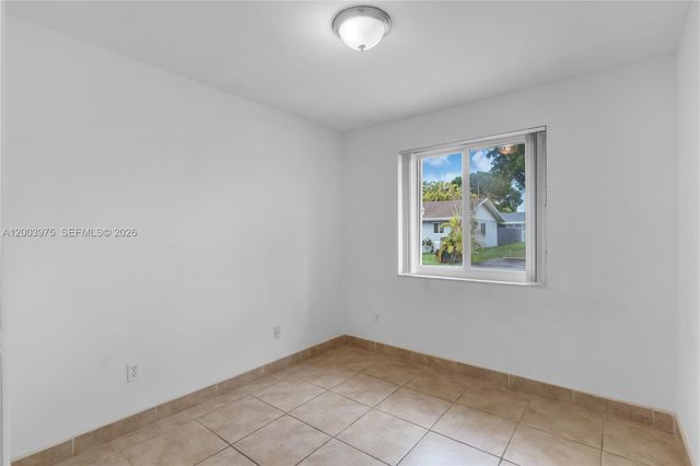 5655 SW 139th Pl, Miami, FL 33183